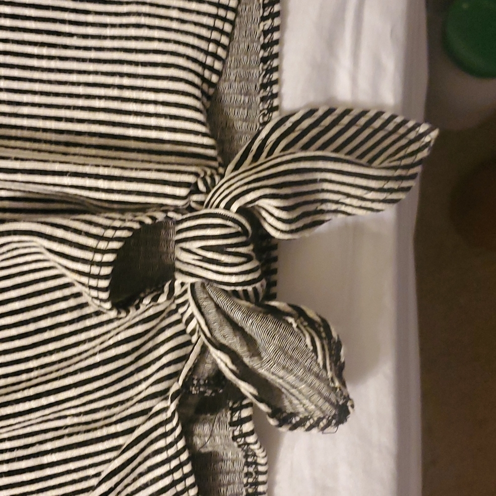 Cap sleeve stripped cotton blouse - Picture 5 of 6